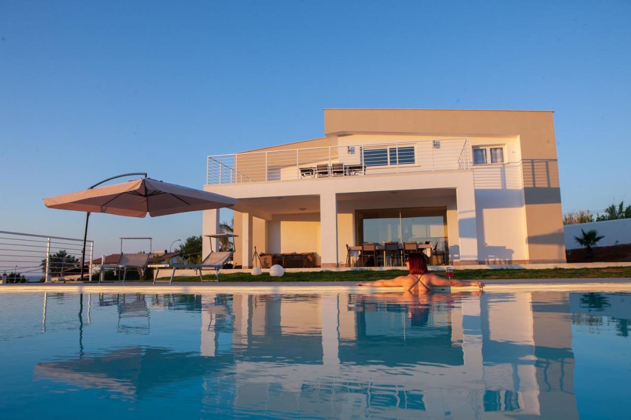 Villa Lombardo Luxury باليستراتي المظهر الخارجي الصورة